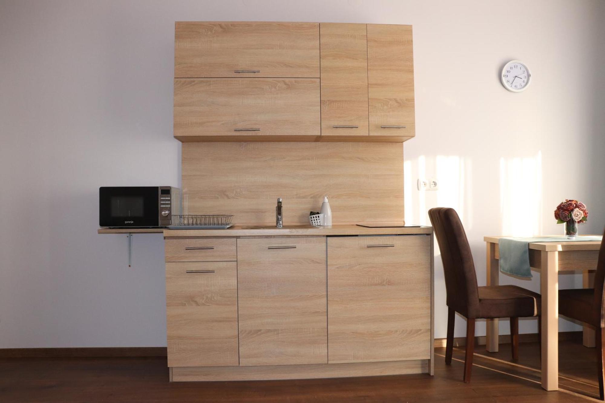 Liget Apartmanhaz Kehidakustany Bagian luar foto